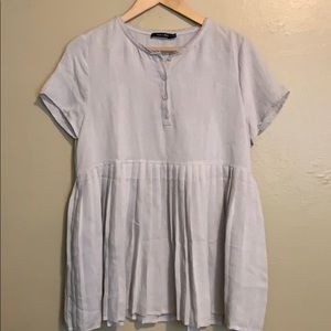 Doe & Rae | Gray Pleated Blouse | Small S